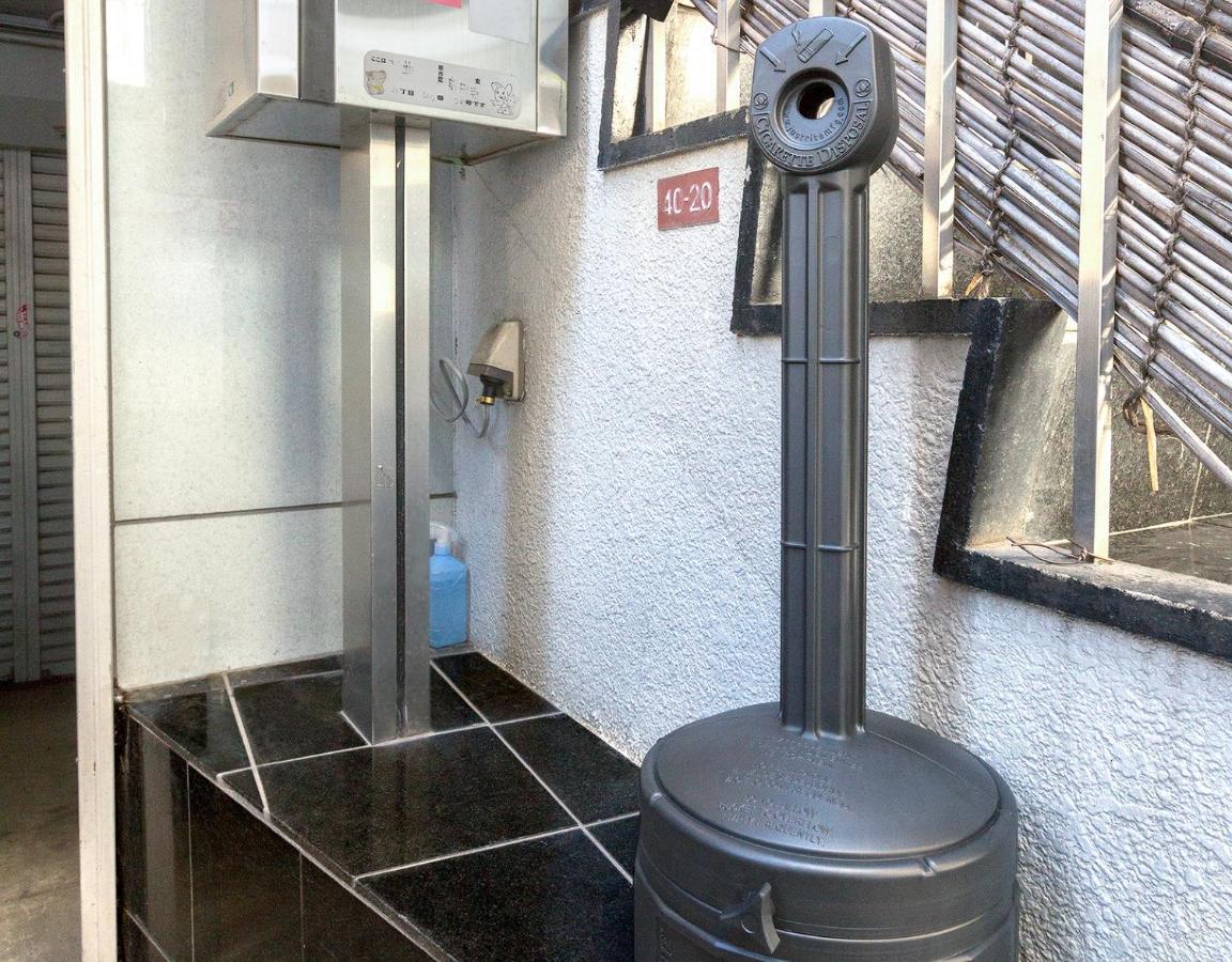 Maison d'hôtes ゲストハウス高円寺純情ホテル -guest House Koenji Junjo Hotel- Tōkyō